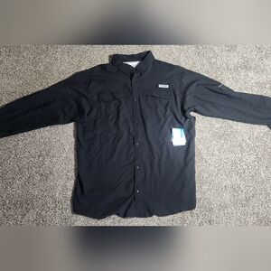 Columbia Men's Dark Shirt